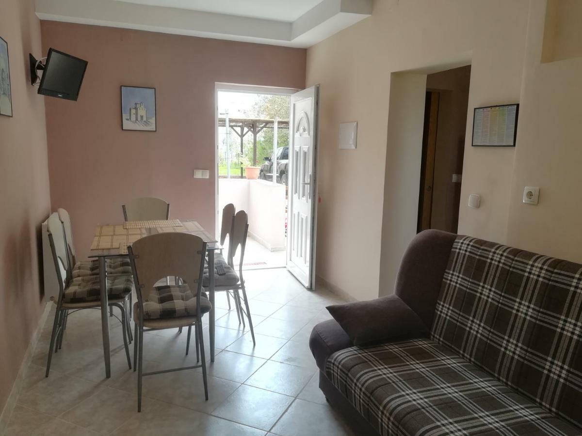 Apartments Vito ニン エクステリア 写真